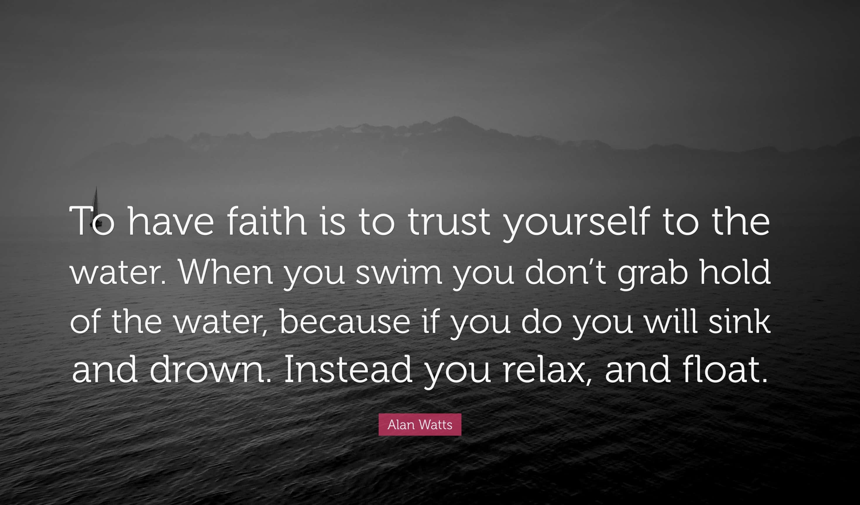 Faith 桌布 壁紙 — 陰天之下，平靜水面上帶有遠山的單色引言疊加。