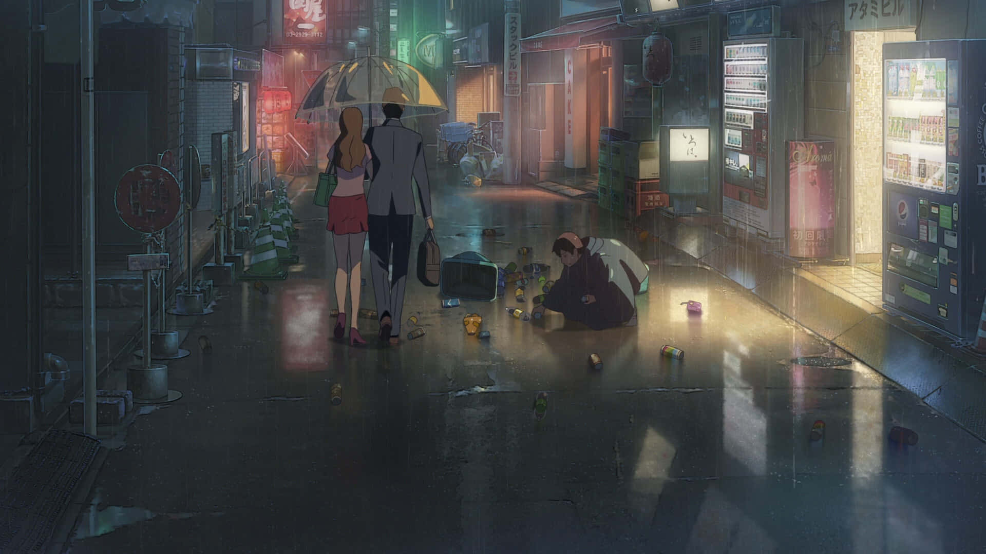 天氣之子 桌布 壁紙 — 雨夜中一條霓虹燈巷，一對情侶撐傘走過一個在濕漉漉行人路上玩玩具的小孩。