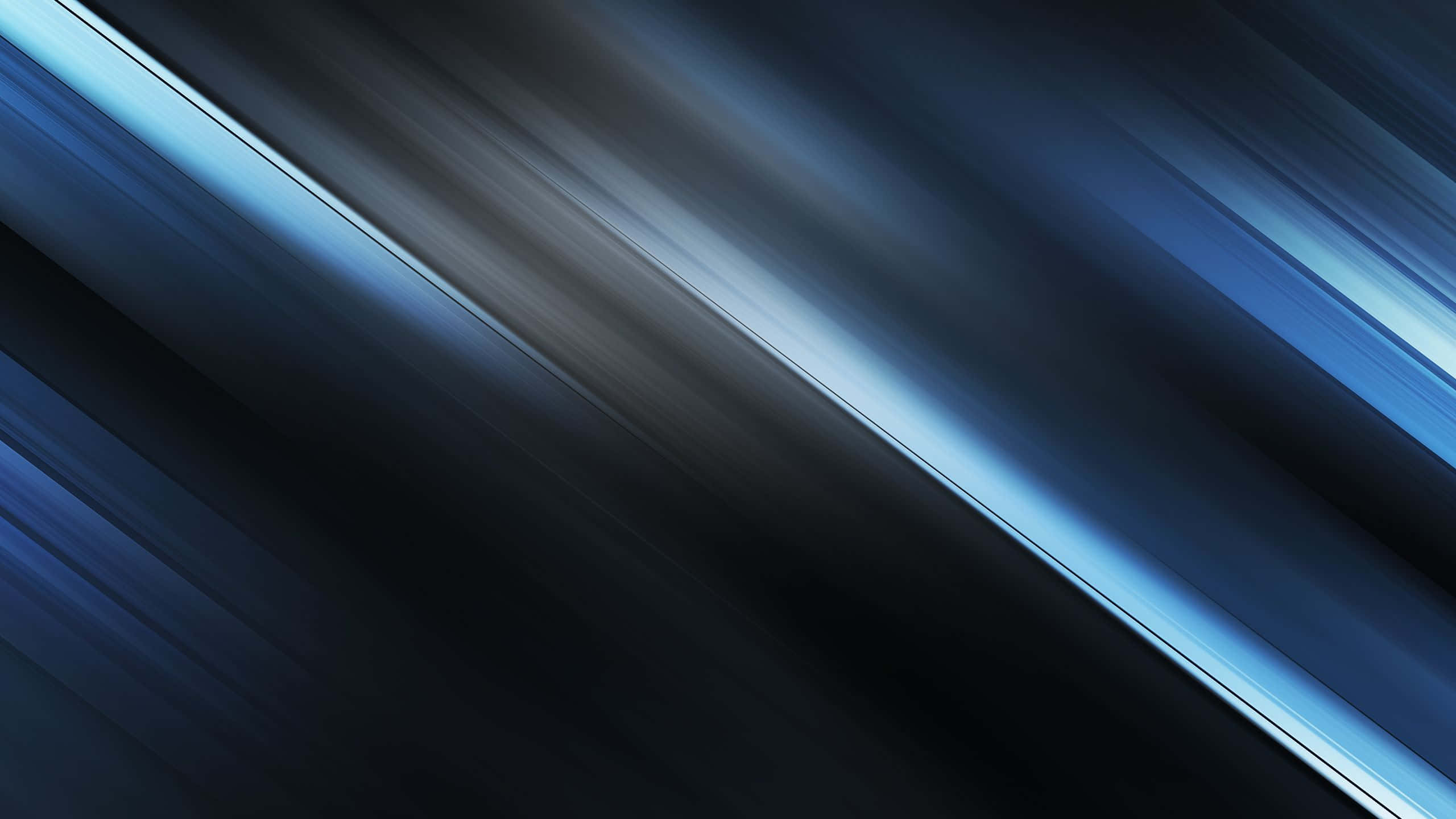 Blue And Gray 桌布 壁紙 — 電光藍色和深黑色的動態對角線條紋營造出高速動態模糊效果。