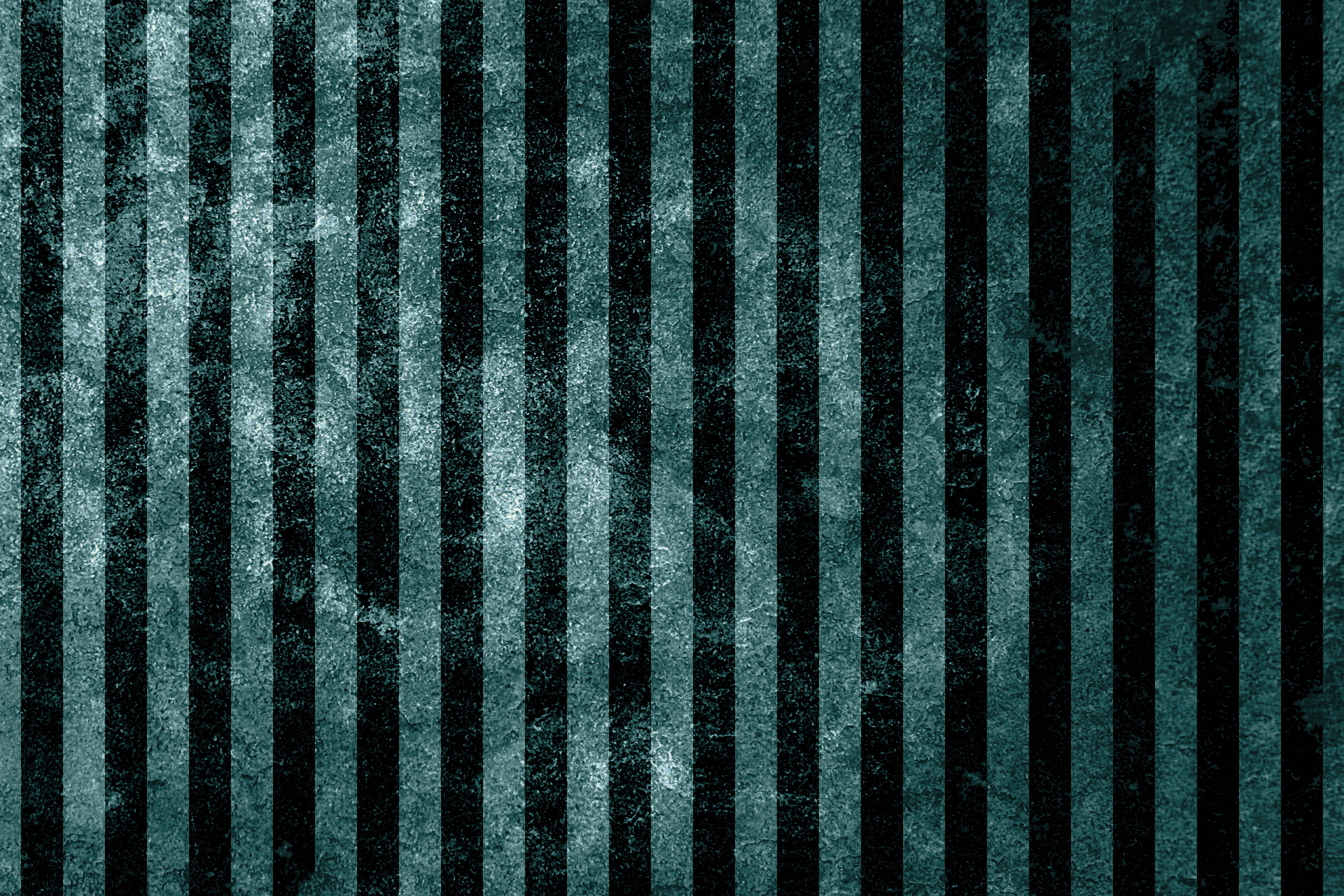 black textured 桌布 壁紙 — 青綠色和黑色的垂直條紋搭配磨損質感，營造出陰鬱的抽象圖案。