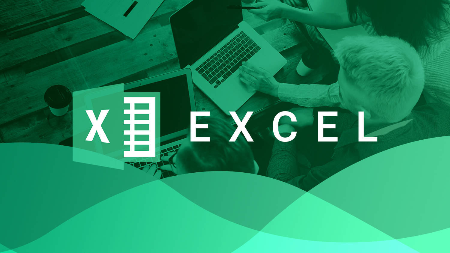 人們在筆記型電腦上一起工作，帶有 Excel 標誌和青綠色波浪設計。 — Microsoft 壁紙