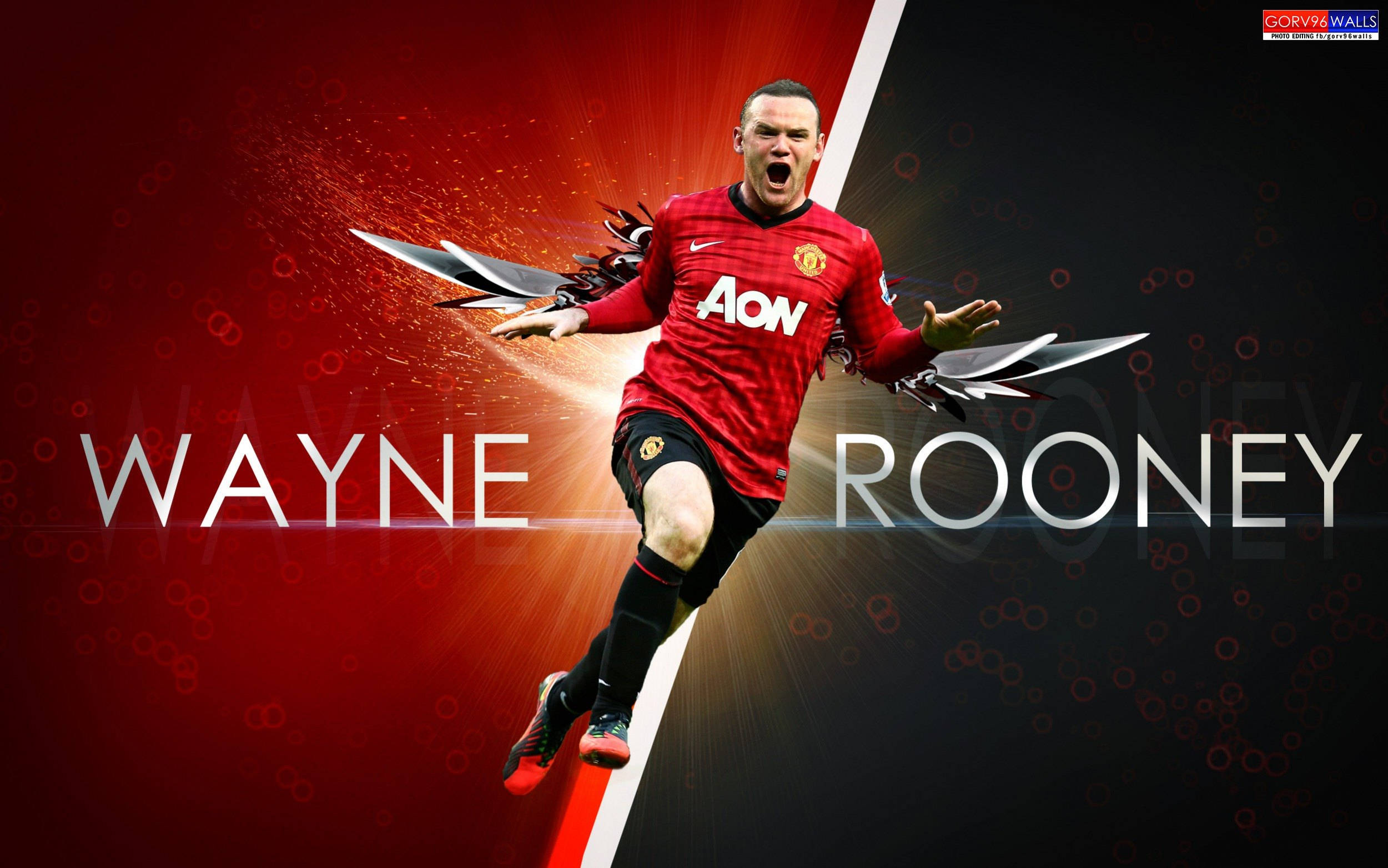 Rooney 桌布 壁紙 — 韋恩·魯尼身穿紅色曼聯球衣，在熾熱的紅黑背景上動態跳躍，帶有發光文字。