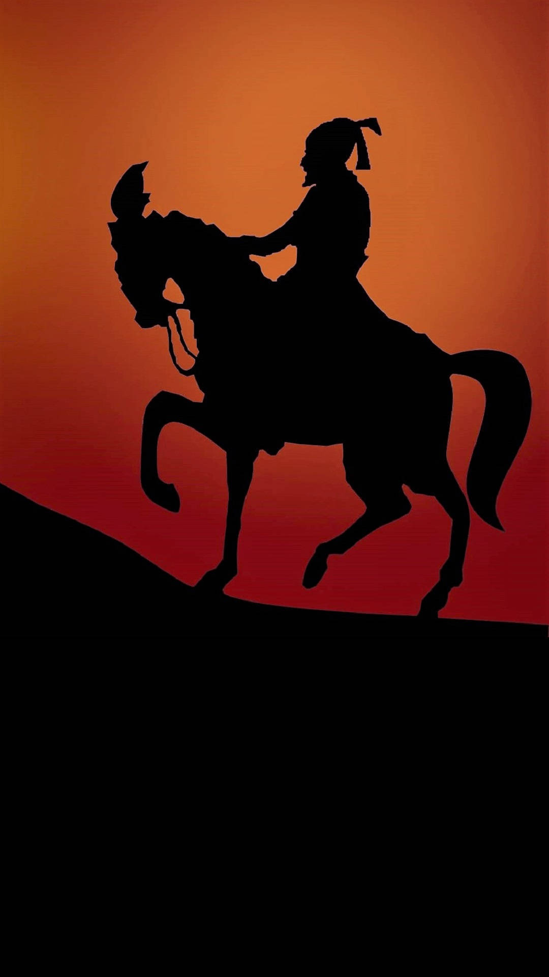 Chhatrapati Shivaji Maharaj 桌布 壁紙 — 騎手騎在後腿站立的馬上的剪影，背景是火熱的橙色和紅色日落天空。