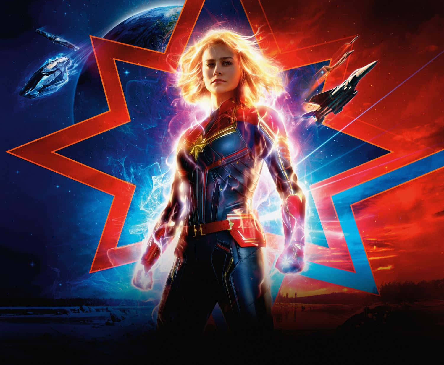 Captain Marvel 桌布 壁紙 — 驚奇隊長英勇地站在一個宇宙場景中，周圍有發光的能量、太空船和一顆行星，背景是一顆大膽的紅色星星。