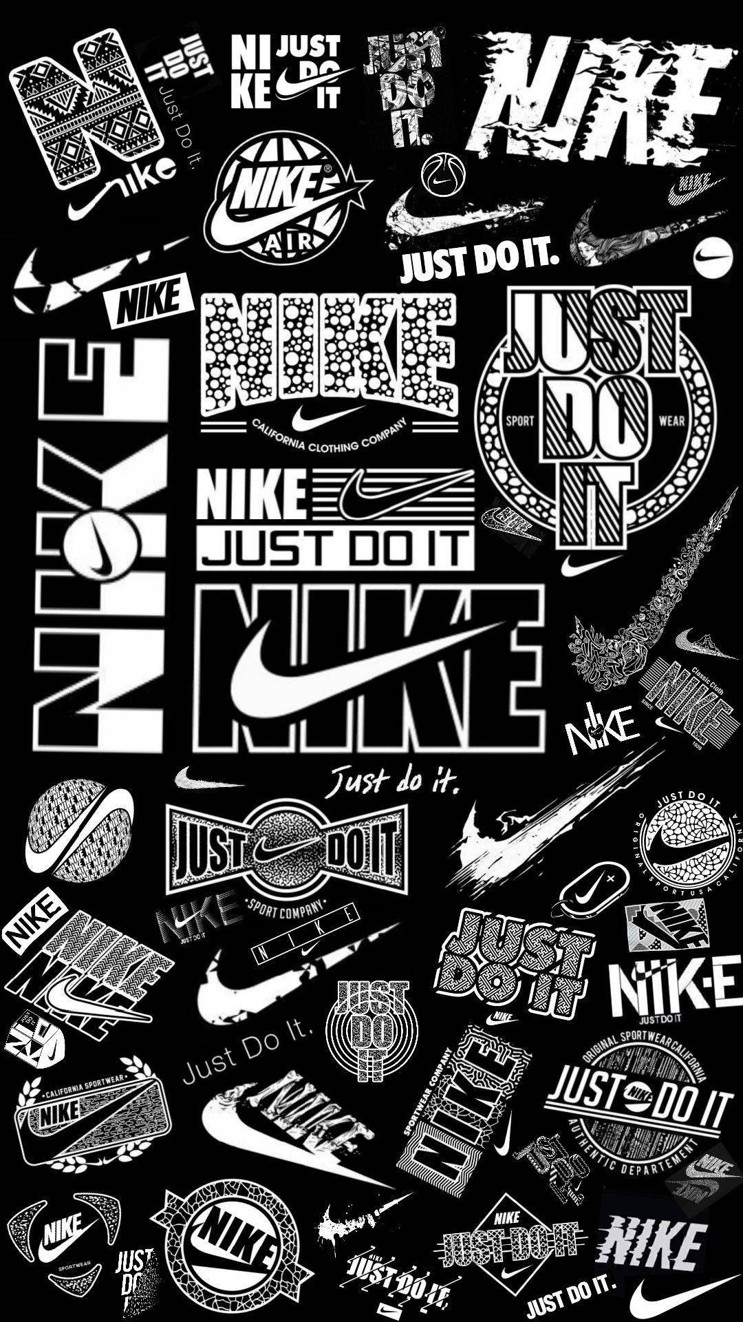 Nike 桌布 壁紙 — 高對比度的黑白拼貼畫，包含多種不同圖形風格的Nike標誌和「Just Do It」口號。