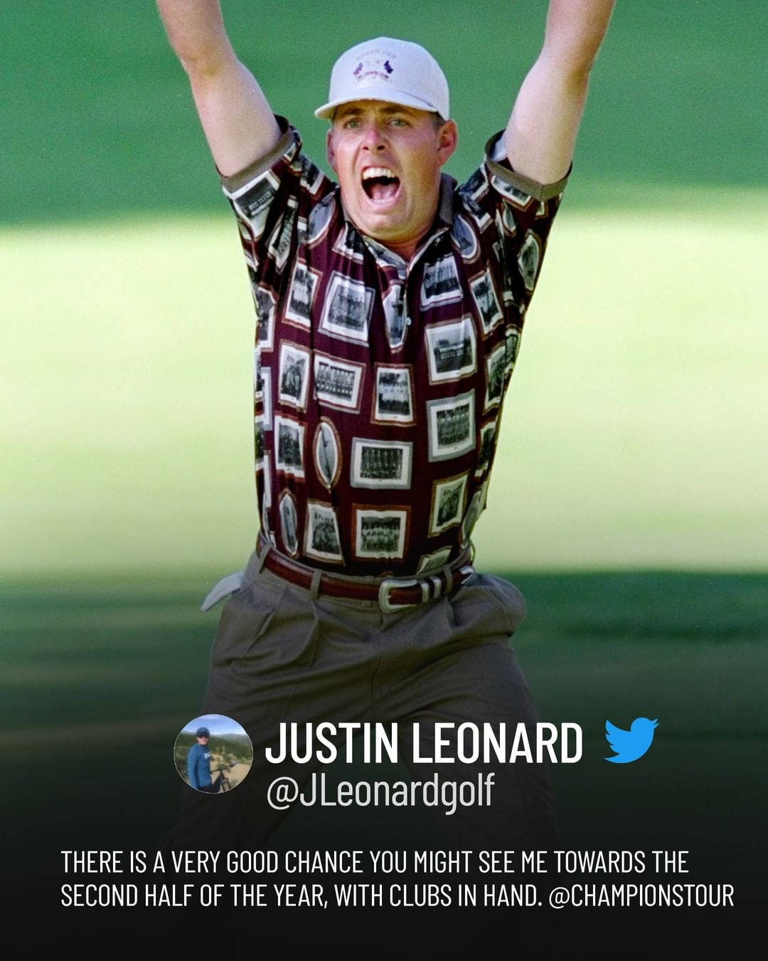  壁紙 — 高爾夫球手 Justin Leonard 在翠綠的高爾夫球場上高舉雙臂，慶祝勝利。