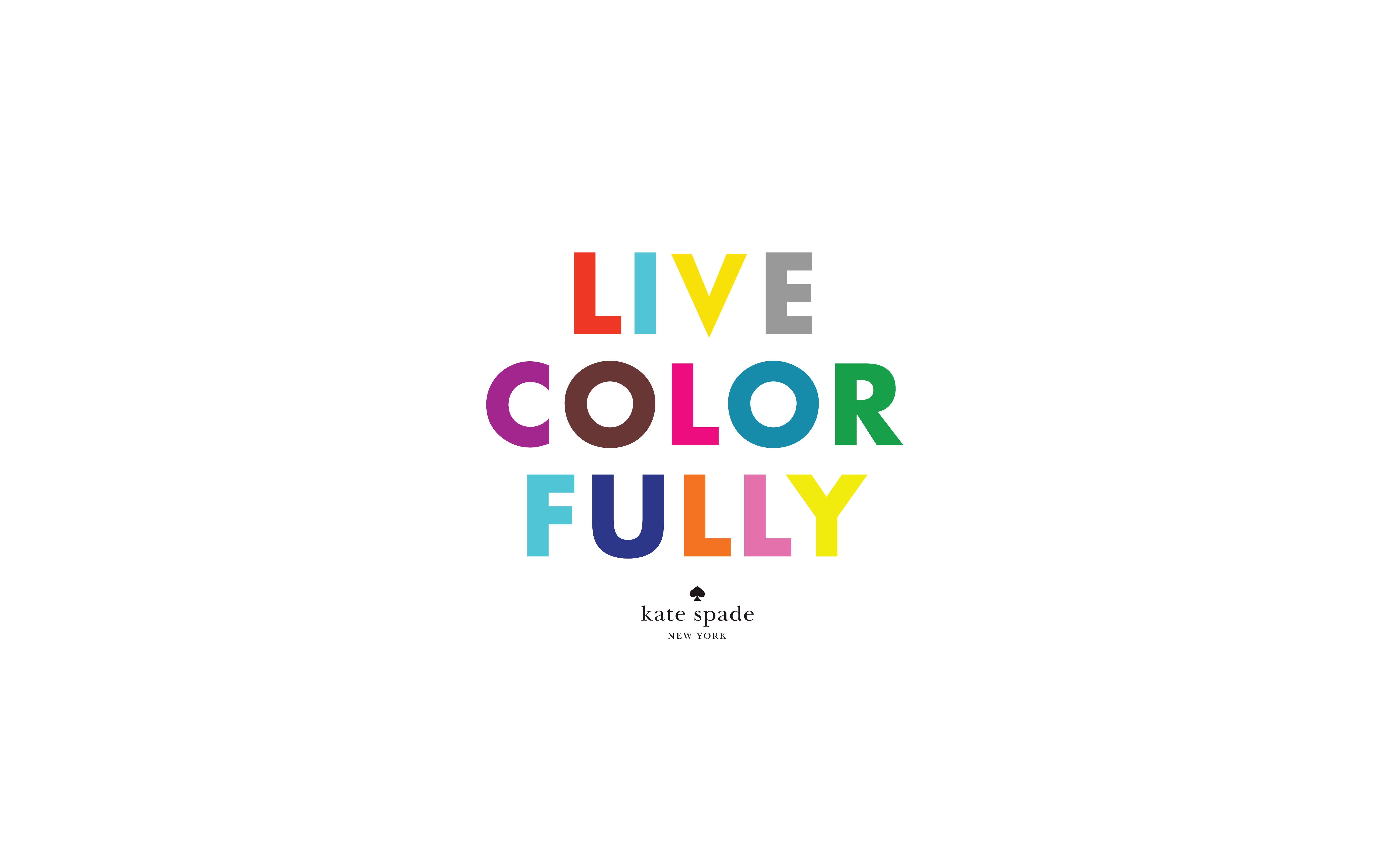 spade 桌布 壁紙 — 鮮豔多彩的文字「LIVE COLOR FULLY」印在純白背景上，下方有一個小巧的Kate Spade標誌。