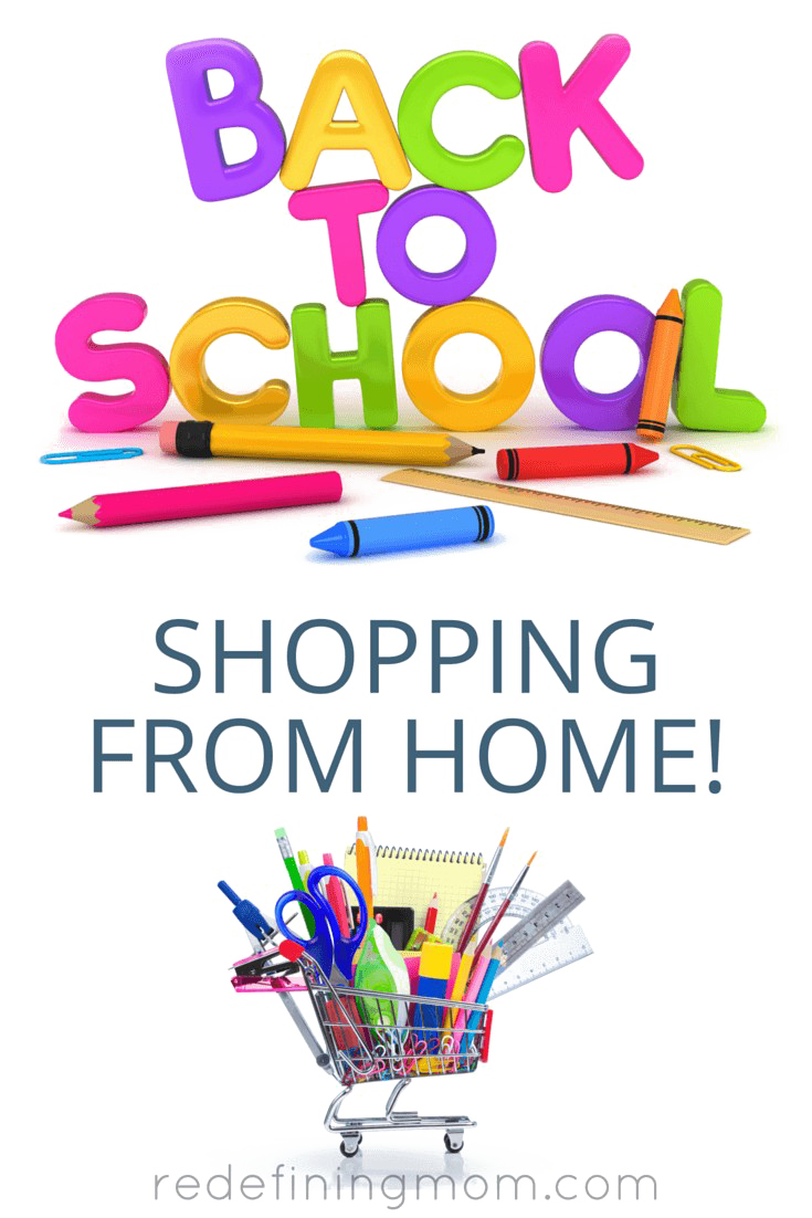 購物 桌布 壁紙 — 鮮豔的3D字母在白色背景上拼出「BACK TO SCHOOL」，上方有一個購物車裝滿了色彩繽紛的文具。