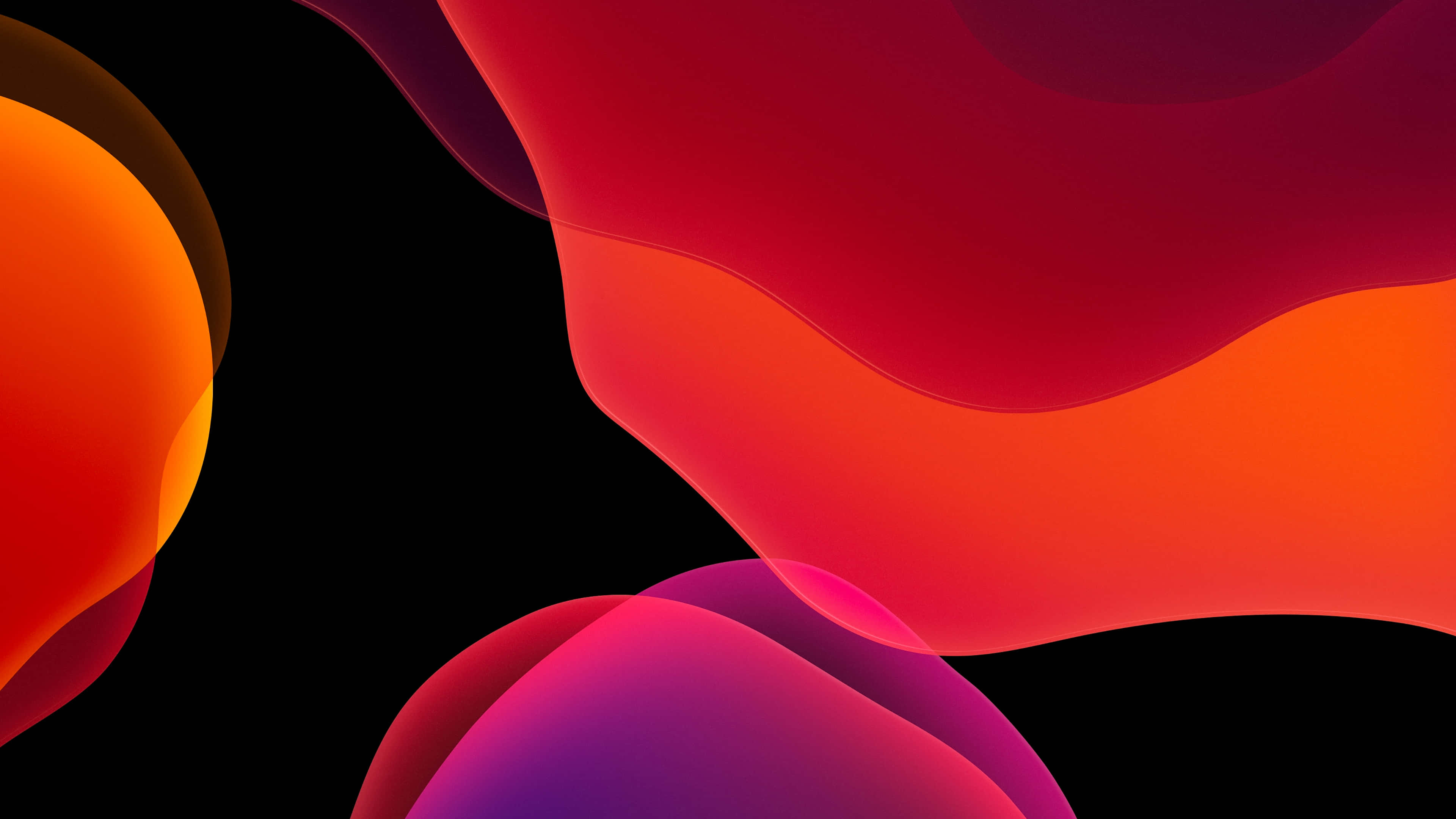 Dark Mode 桌布 壁紙 — 鮮豔的抽象形狀，以火紅、橙色和紫色在純黑背景上流動。