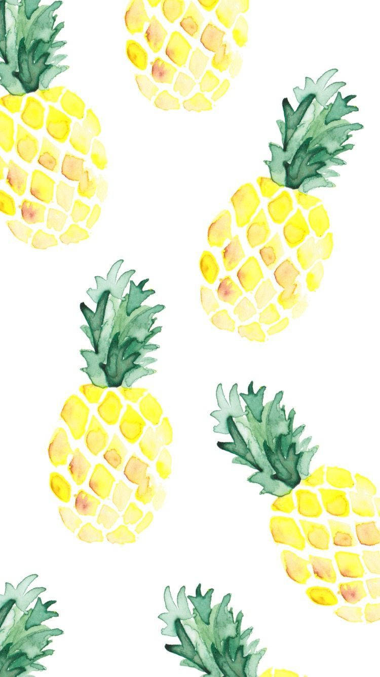 Pineapple 桌布 壁紙 — 鮮豔的水彩鳳梨，帶有綠色皇冠，散落在潔白的背景上。