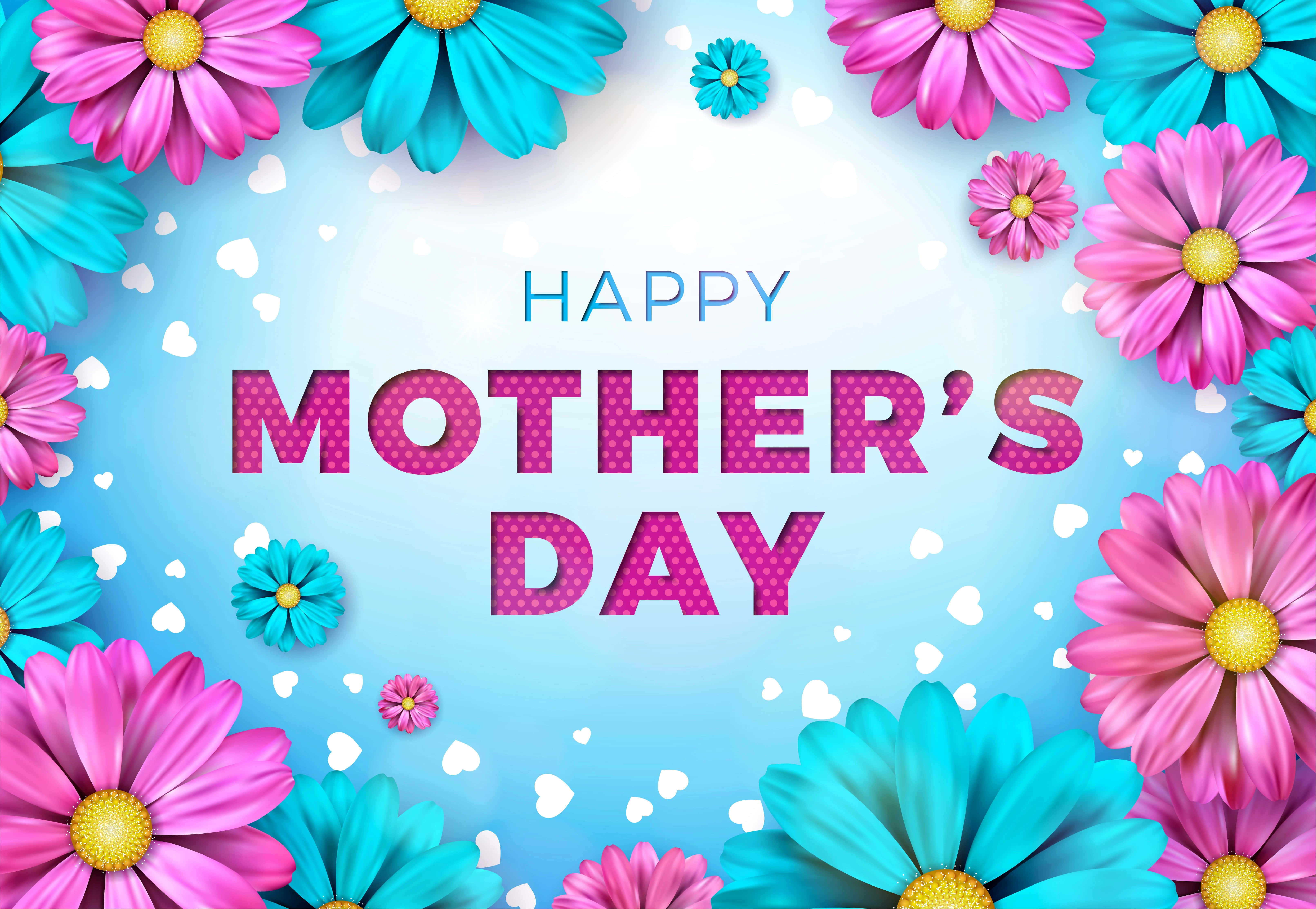 Happy Mothers Day 桌布 壁紙 — 鮮豔的粉紅色和藍色雛菊圍繞著愉快的「Happy Mother's Day」訊息，背景是柔和的藍色，散落著白色的心形。
