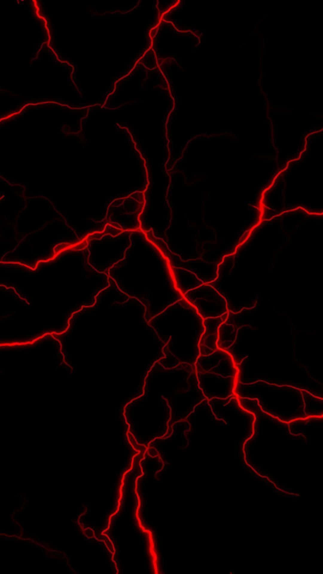 Lightning Bolt iPhone 桌布 壁紙 — 鮮豔的紅色閃電在純黑虛空中劈啪作響，呈現戲劇性的電光展示。