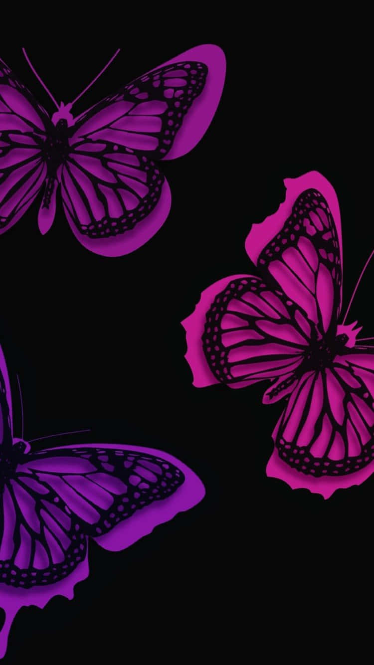 Purple Butterfly iPhone 桌布 壁紙 — 鮮豔的紫色蝴蝶帶有黑色脈絡，在純黑色背景上以風格化的數位插圖漂浮。