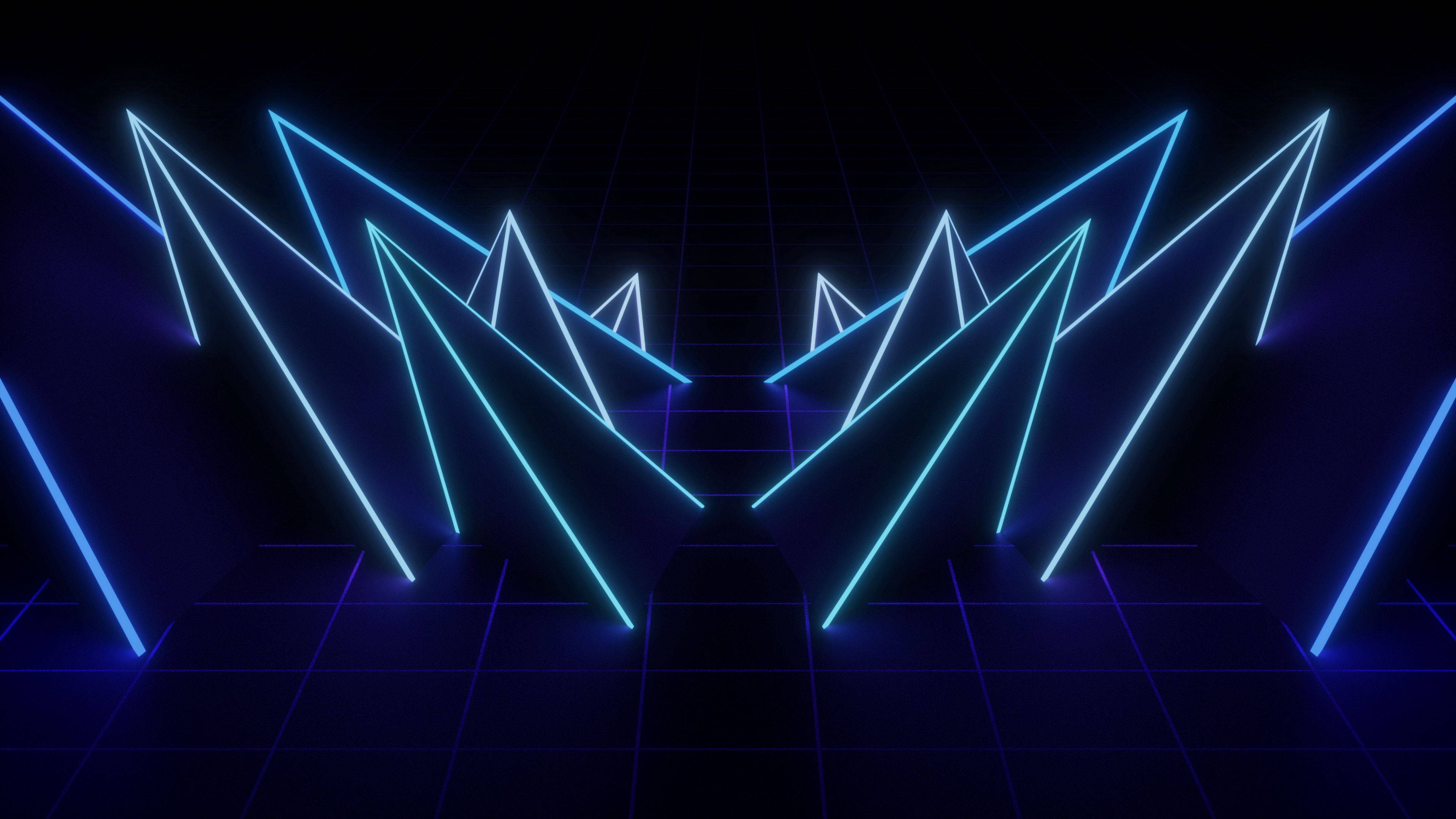 Dark Neon 桌布 壁紙 — 鮮豔的藍色霓虹三角形在黑暗的網格地板和天花板上形成對稱的幾何隧道。