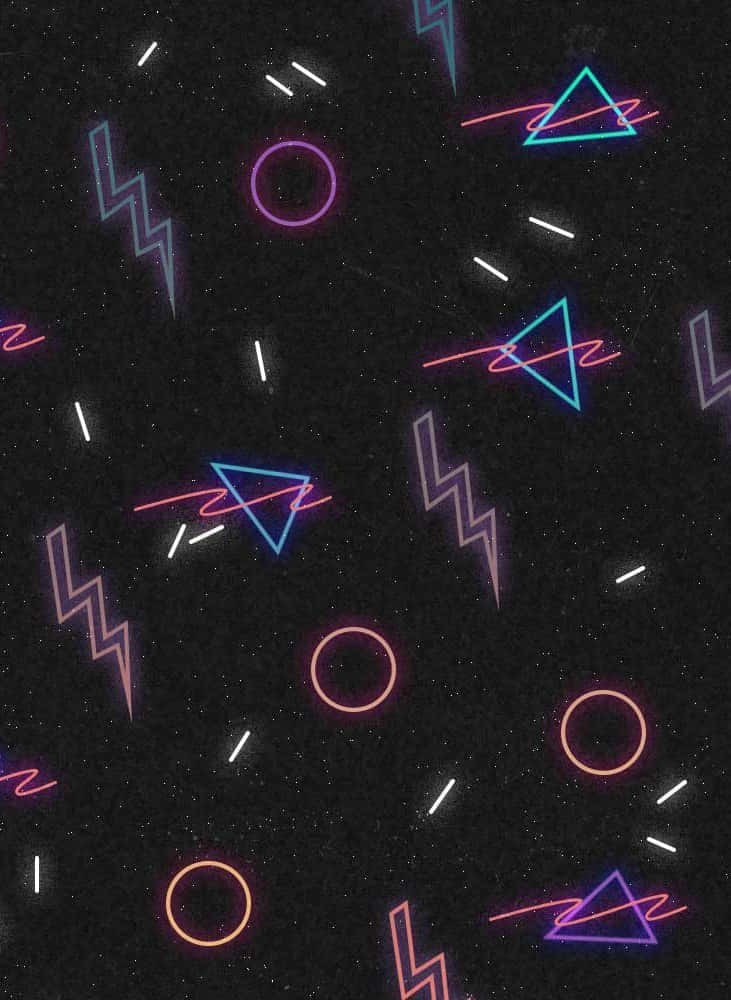 80s Aesthetic 桌布 壁紙 — 鮮豔的霓虹幾何形狀在星空黑色背景上漂浮，呈現復古未來主義圖案。