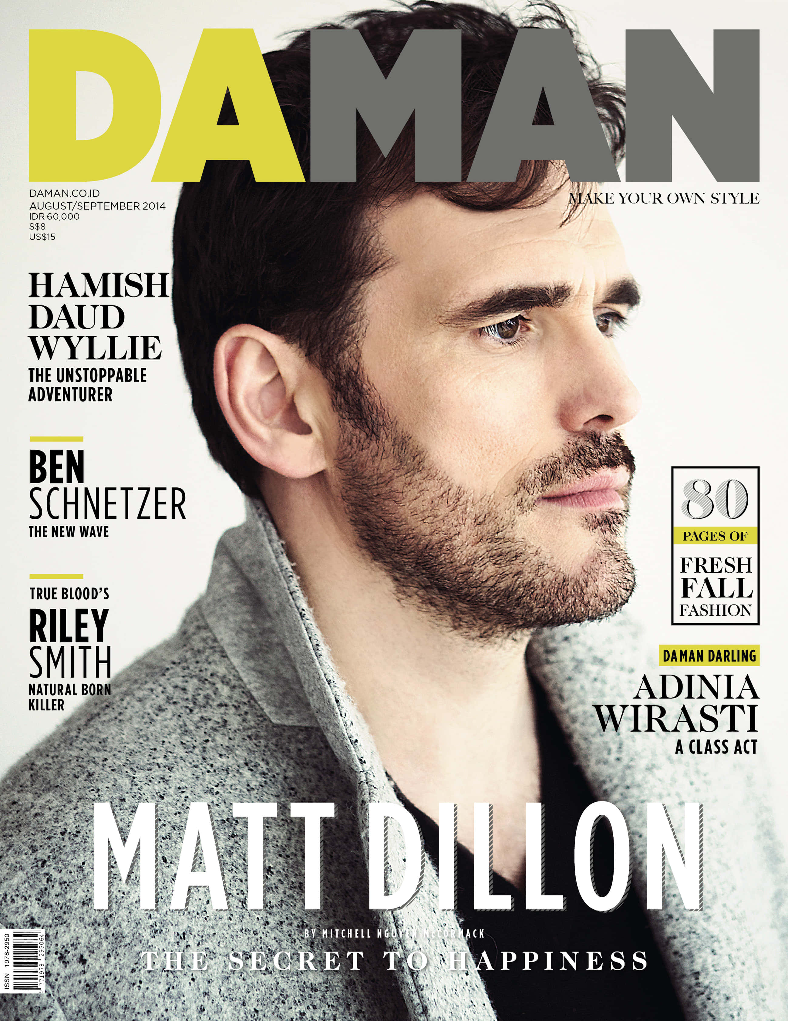 matt dillon 桌布 壁紙 — 麥特·狄倫身穿質感灰色外套，在DAMAN雜誌封面上若有所思地凝視，搭配粗體字型和時尚頭條。