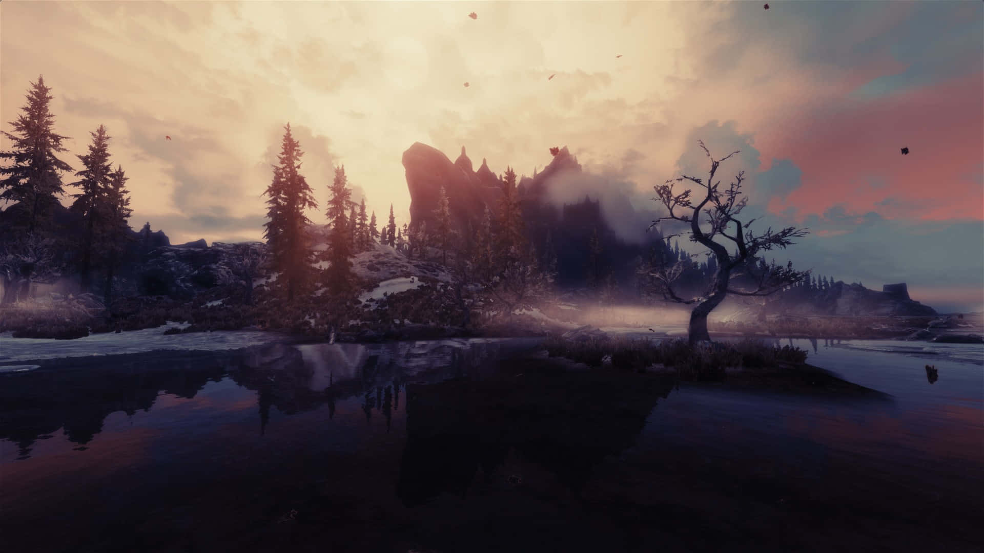 Skyrim Landscapes 桌布 壁紙 — 黃昏時分，一棵孤獨的禿樹立在霧氣瀰漫的河岸上，白雪覆蓋的松林和崎嶇的懸崖倒映在平靜的水面上。