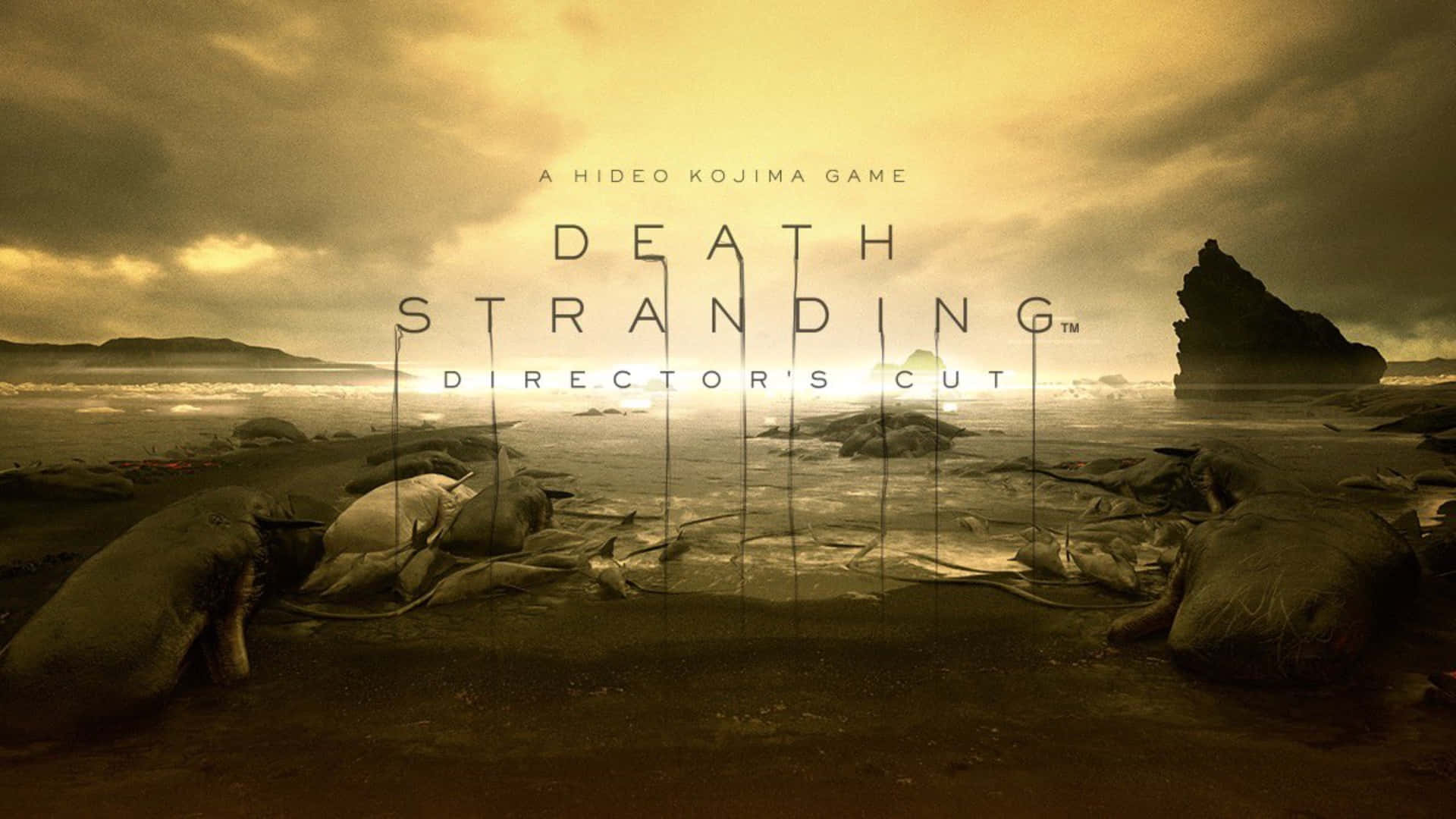 Death Stranding Pc 桌布 壁紙 — 黃昏時分荒涼的海灘，擱淺的生物和遊戲標題文字覆蓋在暴風雨的天空上。