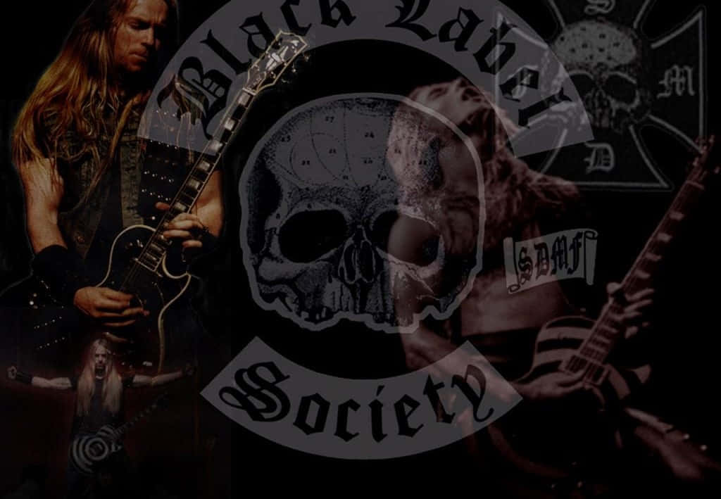 society 桌布 壁紙 — 黑暗金屬樂隊壁紙， featuring 骷髏標誌和吉他手，以粗糙的黑灰色調呈現。