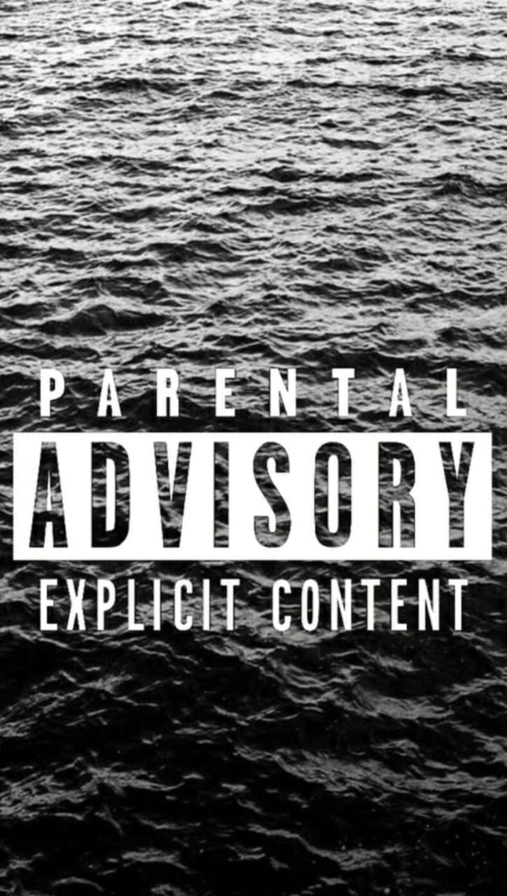 Content 桌布 壁紙 — 黑白文字顯示「parental advisory explicit content」疊加在紋理水面上。
