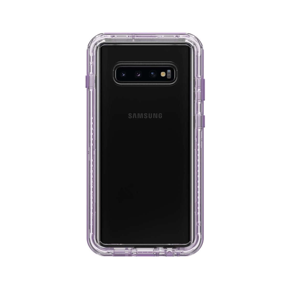 Galaxy S10 桌布 壁紙 — 黑色Samsung智慧型手機放在半透明紫色保護殼中，展示在白色背景上。