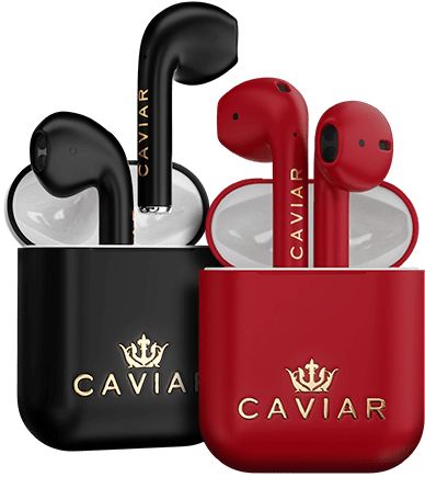 AirPods 桌布 壁紙 — 黑色和紅色Caviar品牌無線耳機展示在帶有金色標誌的配套充電盒中。