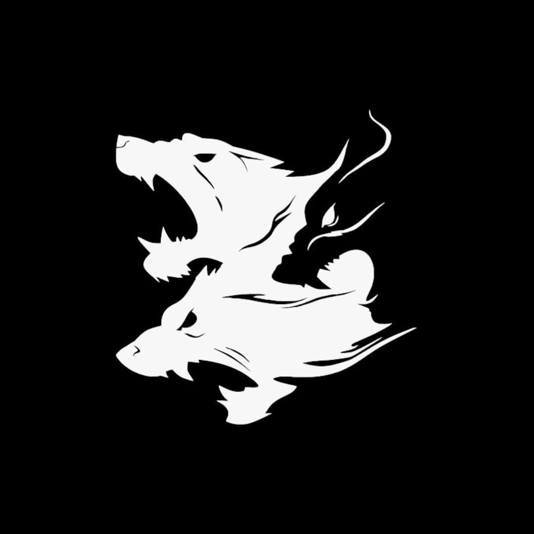 Wolf Attack 桌布 壁紙 — 黑色純色背景上，一隻毛髮飄逸的嚎叫狼的鮮明白色剪影。