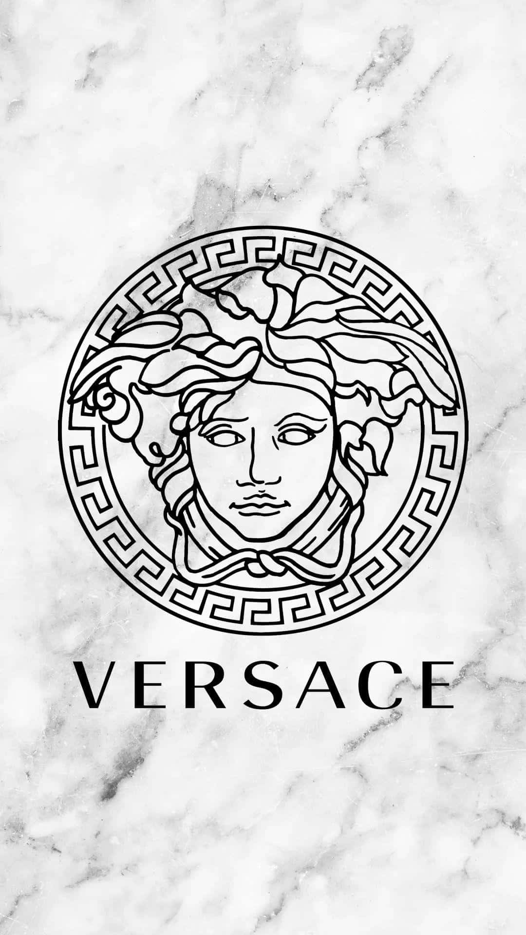 Versace iPhone 桌布 壁紙 — 黑色線條繪製的 Versace Medusa 標誌，居中於白色大理石背景上，品牌名稱位於下方。