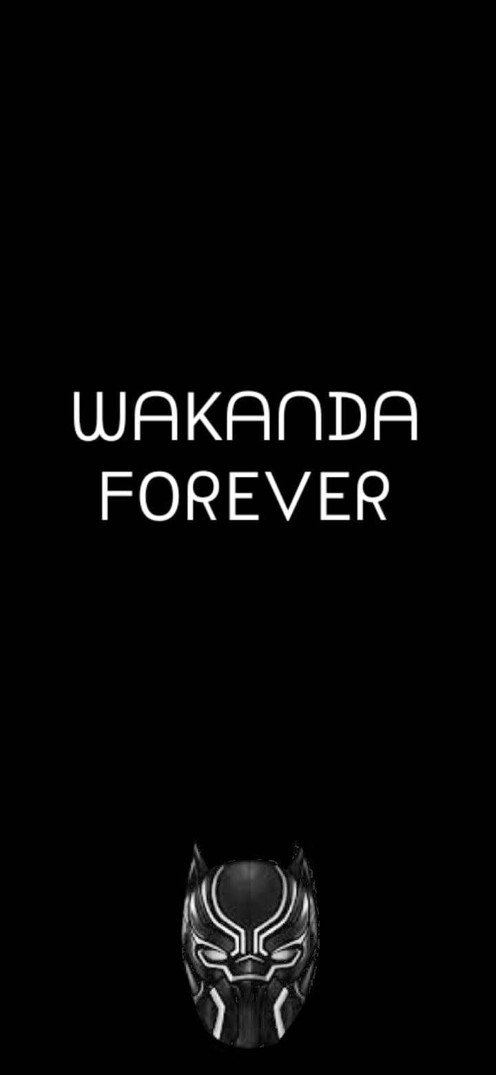 Wakanda 桌布 壁紙 — 黑色背景，白色文字寫著「WAKANDA FOREVER」，上方有一個黑豹面具。