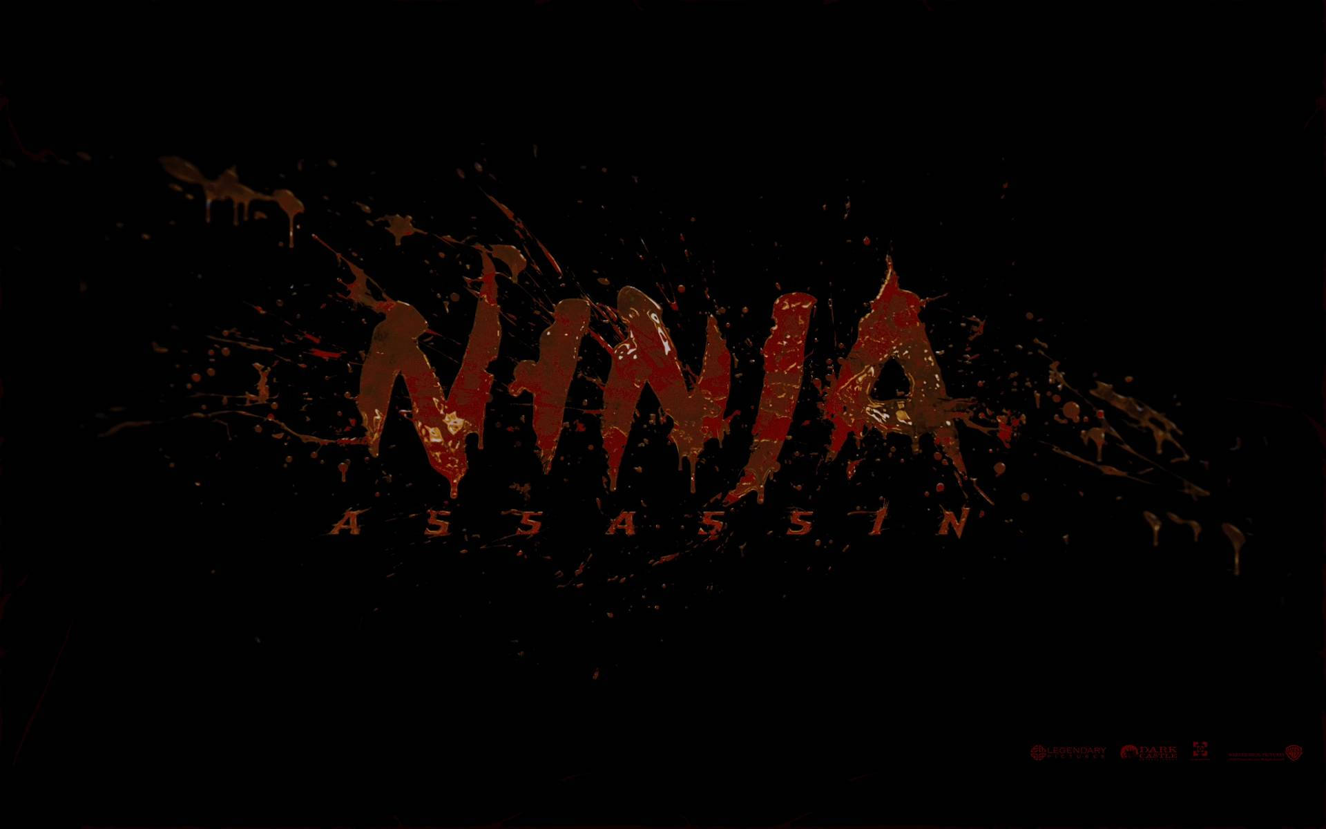 忍者 桌布 壁紙 — 黑色背景上，'NINJA' 一字以滴血的紅色字母濺出，下方有 'ASSASSIN'。