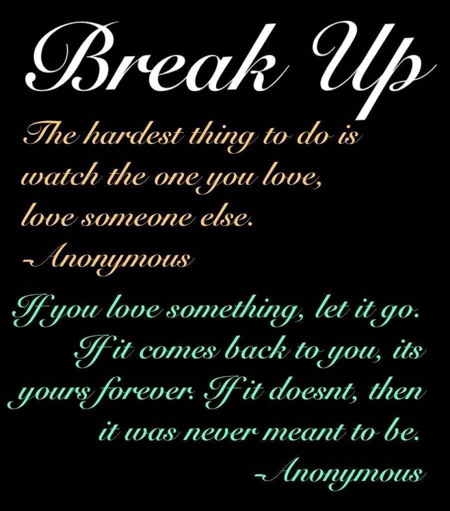 愛情語錄 桌布 壁紙 — 黑色背景上優雅的白色和藍綠色草書文字顯示了兩條關於愛情和放手的匿名名言。