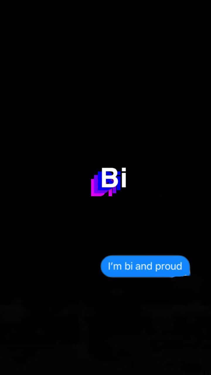 Im Gay 桌布 壁紙 — 黑色背景中央有粗體白色「Bi」文字，帶有紫色和藍色故障像素，下方有一個藍色對話氣泡，寫著「I'm bi and proud」。