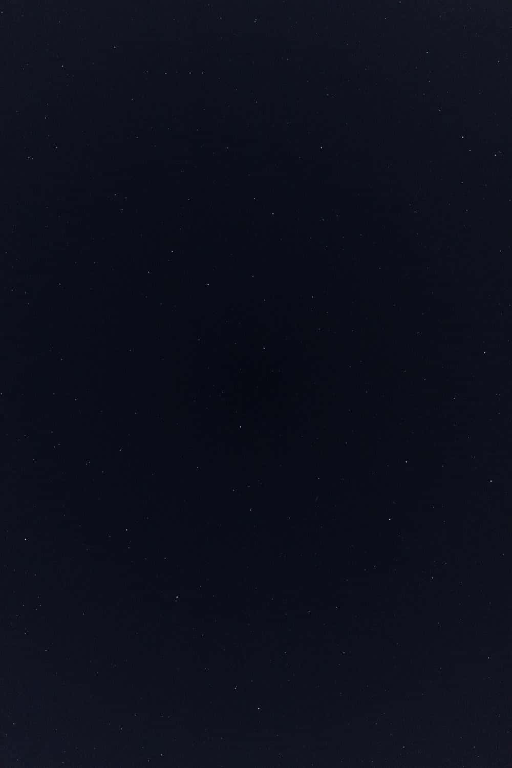 黑色背景星空 壁紙