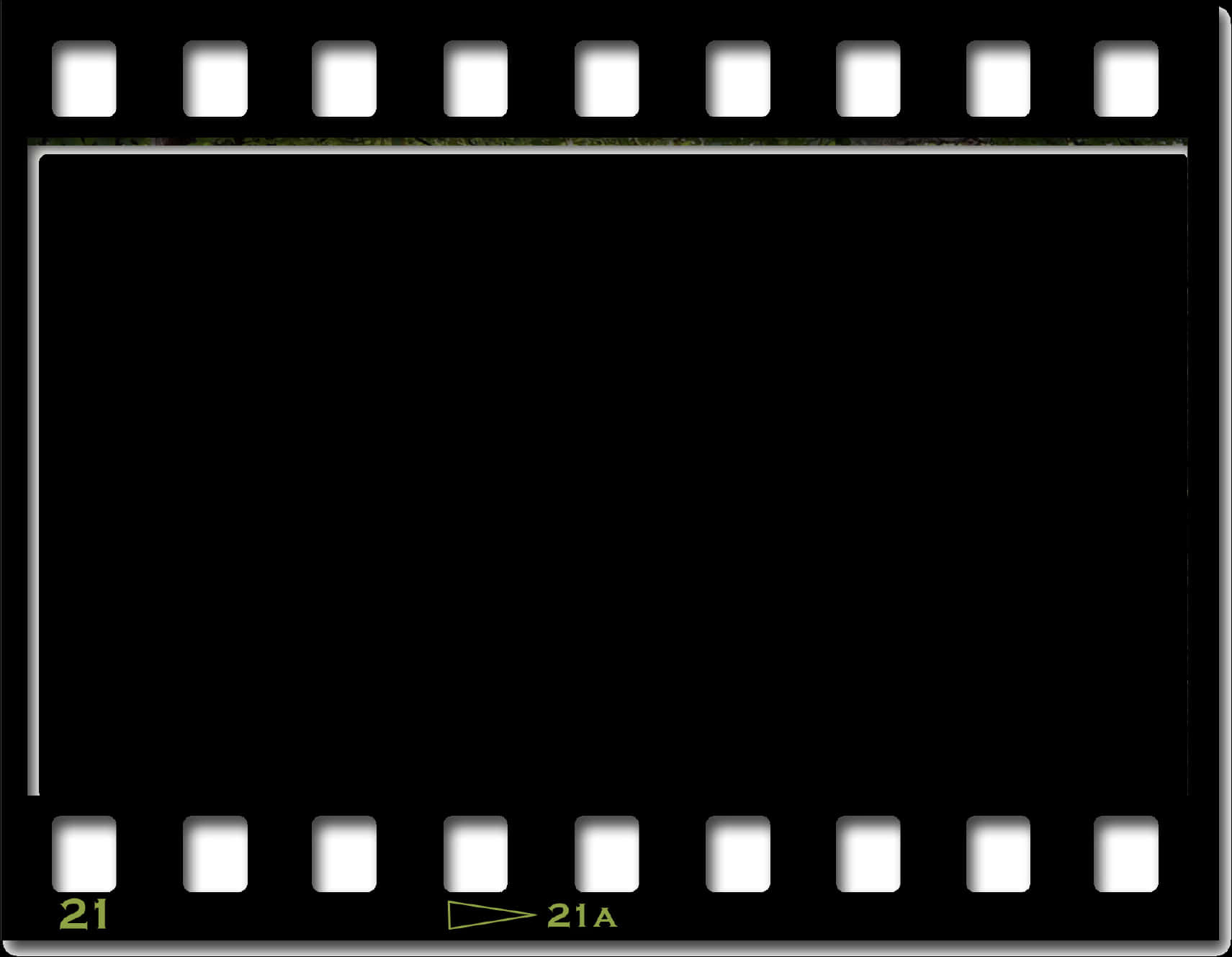 Film Reel 桌布 壁紙 — 黑色膠片條框，帶有白色穿孔和黃色框號，背景為深色。