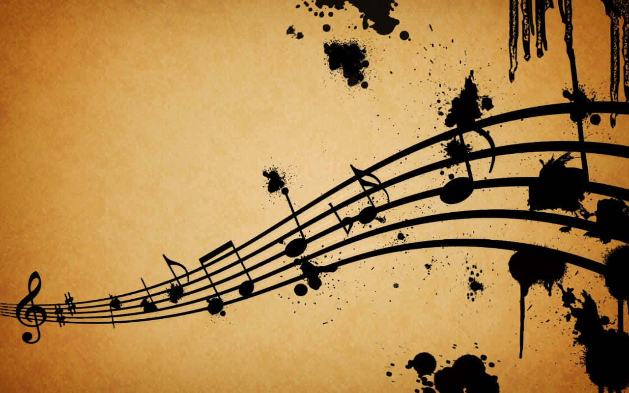 Classical Music 桌布 壁紙 — 黑色音符和五線譜在帶有墨跡和滴落的紋理米色背景上對角流動。