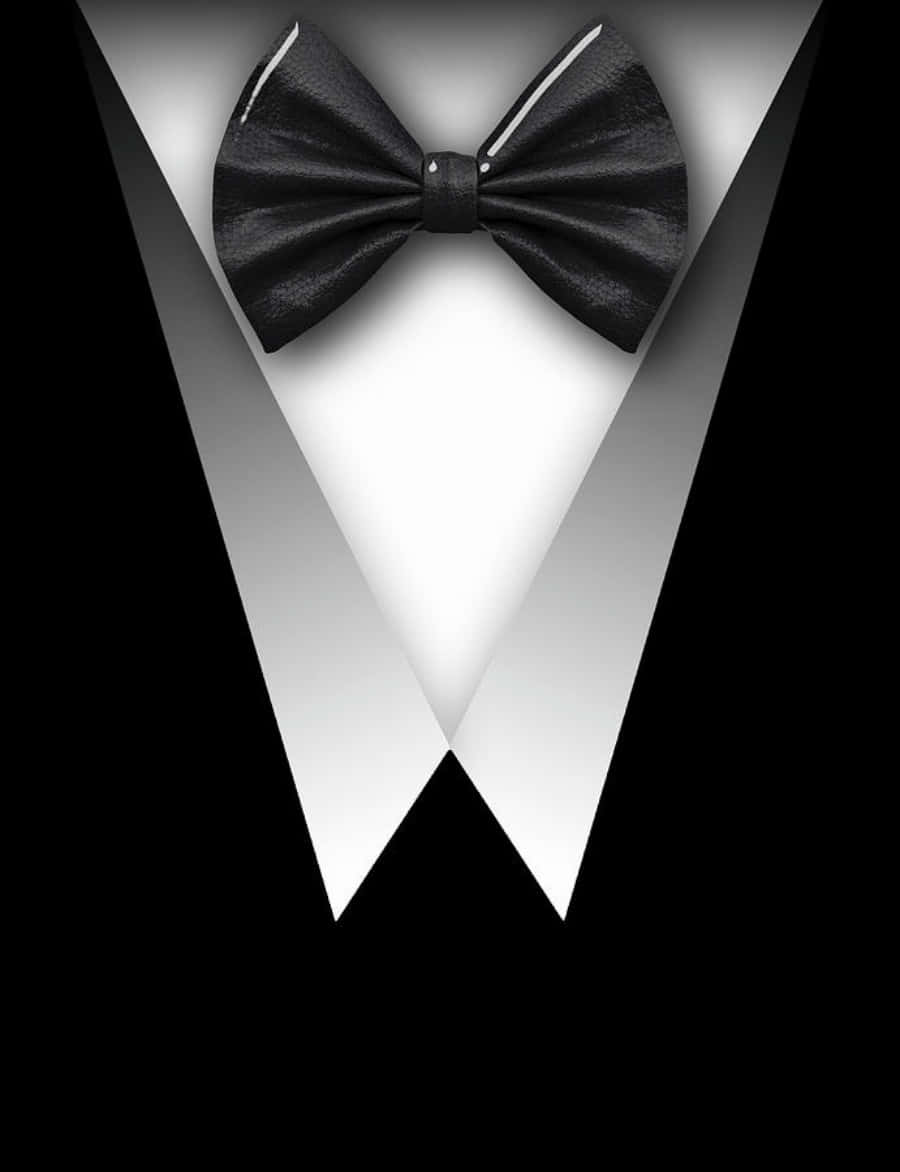 Black Tie Event 桌布 壁紙 — 黑色領結特寫，置於白色襯衫領中央，搭配深色西裝外套。