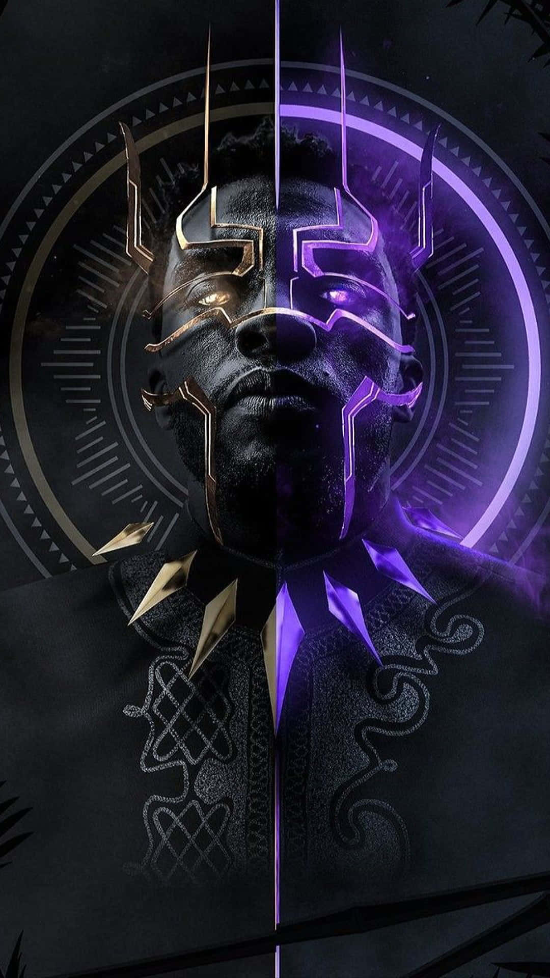 Vibranium 桌布 壁紙 — 黑豹的分面肖像，在深色圓形背景上帶有金色和紫色發光的部落圖案。