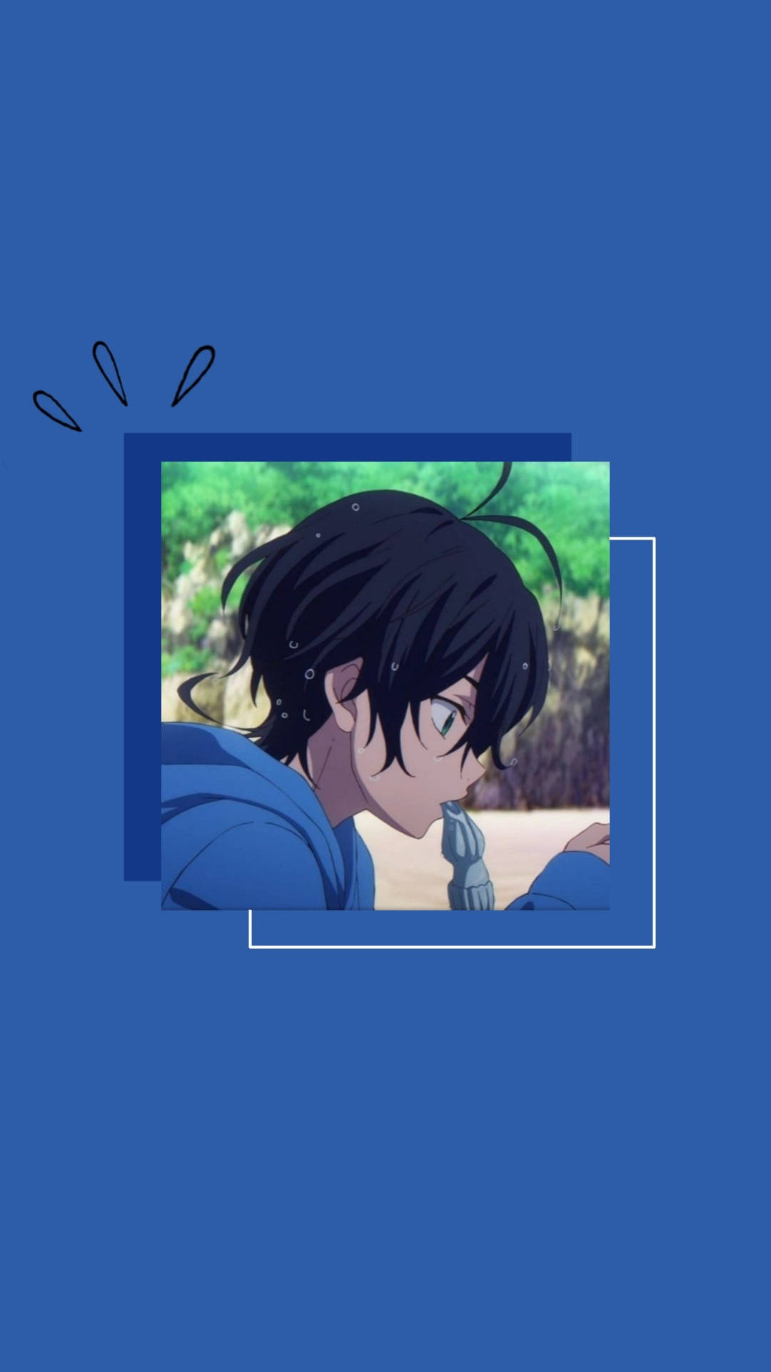 Miya 桌布 壁紙 — 黑髮藍色連帽衫的動漫男孩，在純藍色背景上，被層疊的藍白邊框框住，若有所思地凝視著。