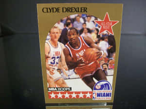1990年NBA全明星週末Clyde Drexler的動作交易卡。 — 運動 壁紙