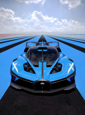 一輛藍色 Bugatti 超級跑車在陰天天空下，行駛在藍黑條紋賽道上。 — Kindle Paperwhite 壁紙
