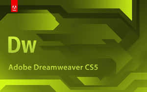 Adobe Dreamweaver CS5 軟體標誌，帶有綠色電路設計背景。 — 夢核 壁紙