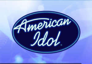 在藍色漸變背景上發光的白色字體 American Idol 標誌。 — 高對比 壁紙