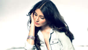 Anushka Sharma 背景 — 安努舒卡·夏尔马 壁紙