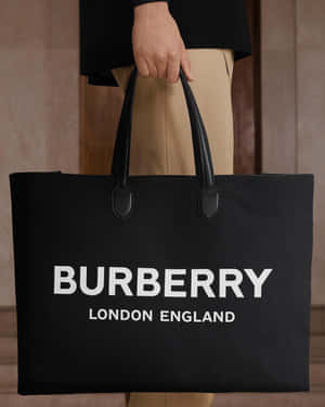 Burberry 圖片 — Burberry 壁紙