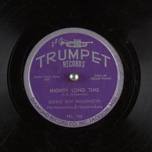 Sonny Boy Williamson 的 Mighty Long Time 藍調聲樂唱片的復古小號唱片標籤。 — 音樂 壁紙