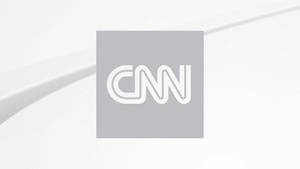CNN 標誌在灰色正方形上，白色背景和曲線 — Off white 標誌 壁紙