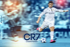 Cristiano Ronaldo 在模糊的球場上踢足球的動作。 — 克里斯蒂亞諾·羅納度 壁紙