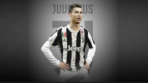 Cristiano Ronaldo身穿尤文圖斯足球裝備，雙手叉腰擺姿勢。 — 克里斯蒂亞諾·羅納度 壁紙