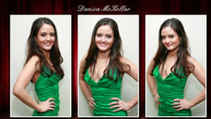 Danica McKellar 身穿綠色連衣裙在工作室肖像中擺姿勢 — 魯夫微笑 壁紙