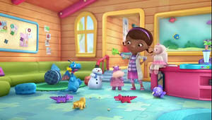 Doc McStuffins 在她色彩繽紛的診所裡治療玩具病人。 — 科米蛙 壁紙